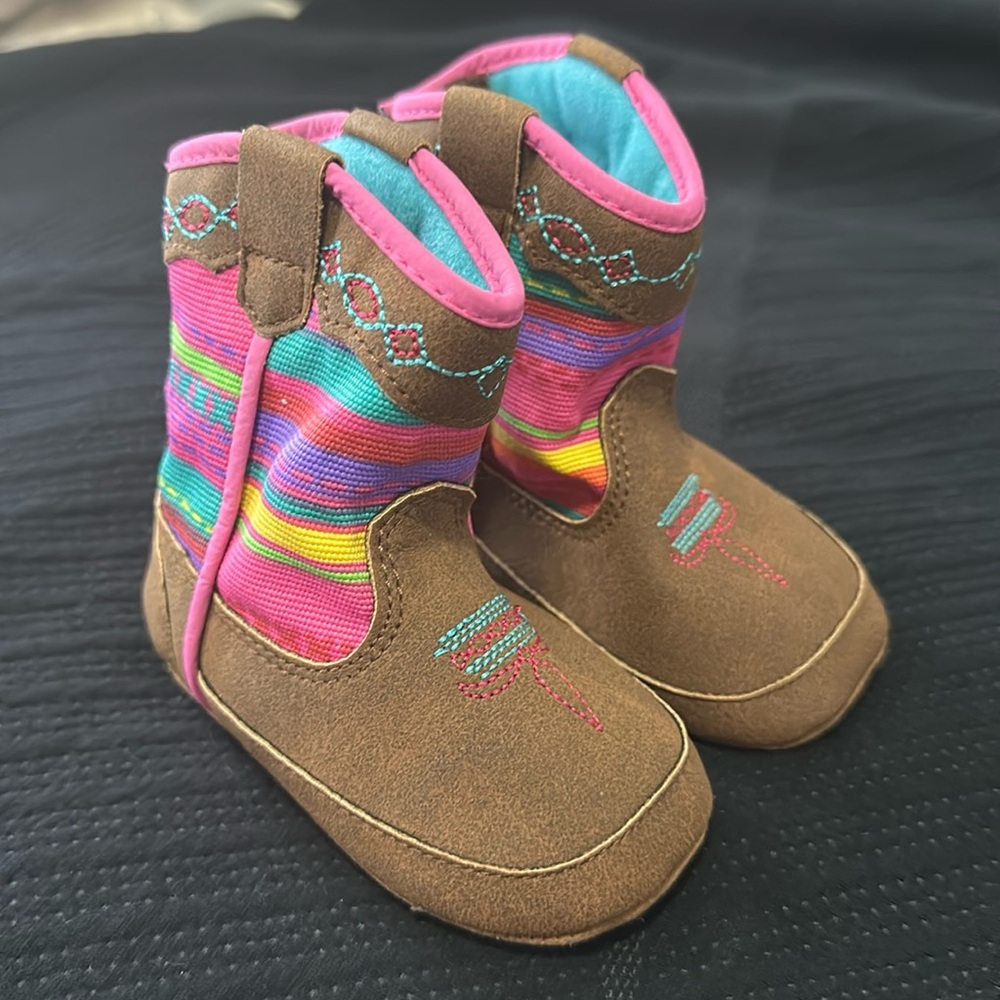 Blazin Roxx Baby Buckers Cowgirl Leather Velcro Back Boots Infant size 1 NWOT